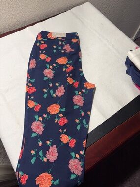 Chico's Navy Floral Print Pants